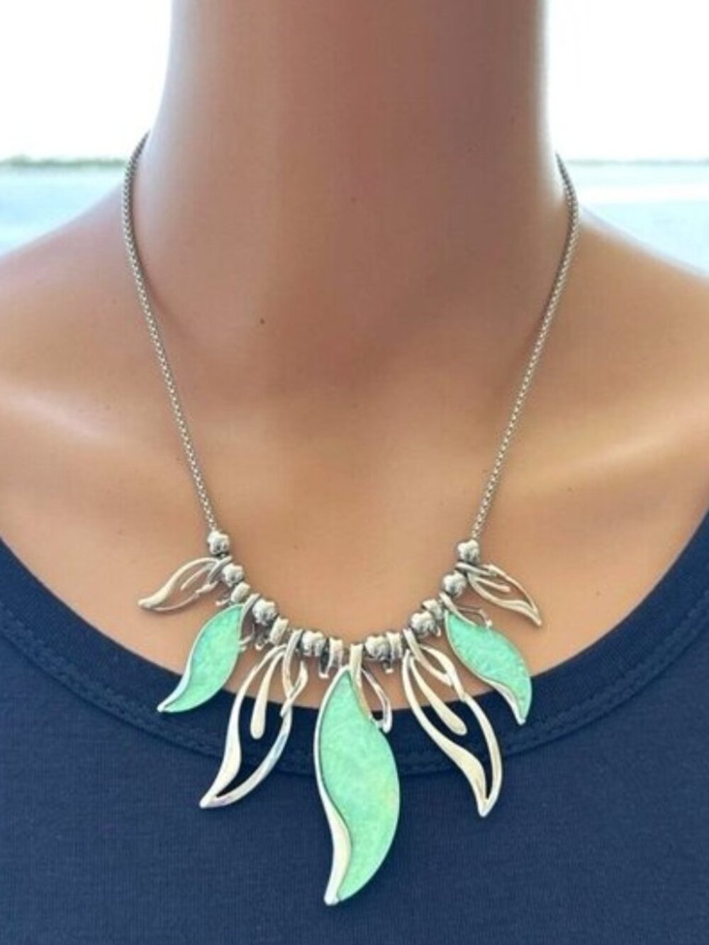 Leaf Necklace Silver Tone Green Blue Reflective Colors Adjustable Length Womens